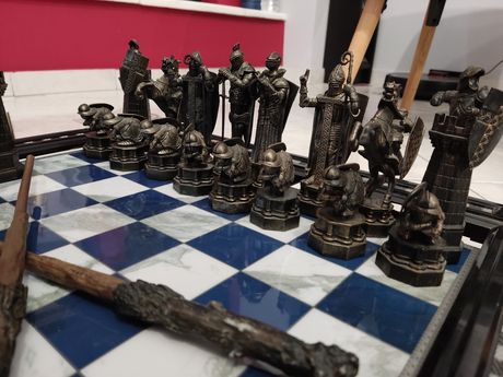 Σκάκι Harry Potter Συλλακτικό με Ειδικά Πιόνια!