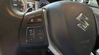 Suzuki Vitara 2017 *** AUTOMATIC - FULL EXTRA ***-thumb-34