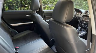 Suzuki Vitara 2017 *** AUTOMATIC - FULL EXTRA ***-thumb-25