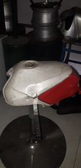 Kawasaki ZX750 Ρεζερβουάρ με ζημία