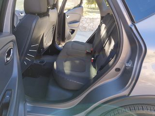 Renault Captur 2016 ENERGY INTENSE EDC AYTOMATO NAV-thumb-27