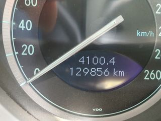 Mercedes-Benz SL 500 2004-thumb-22