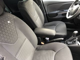 Renault Clio 2015 LIMITED EDITION-thumb-18
