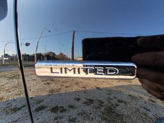Renault Clio 2015 LIMITED EDITION-thumb-9