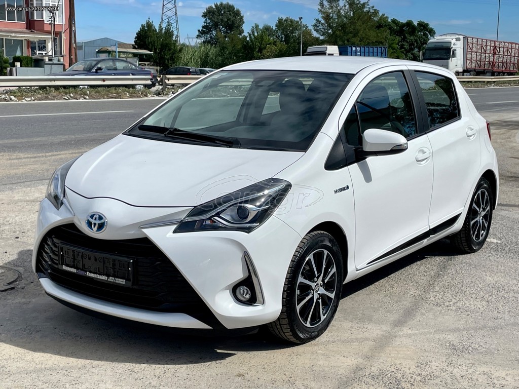 Toyota Yaris '18 1.5 Hybrid Comfort