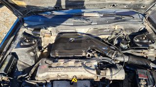 Nissan Sunny 1993-thumb-14