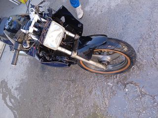 Suzuki GSX 250FM-thumb-1