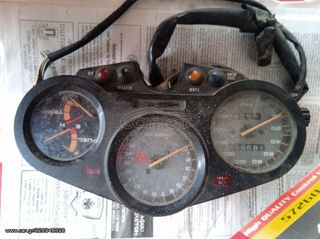 Suzuki GSX 250FM-thumb-6
