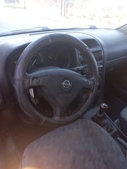 Opel Astra 2002-thumb-11