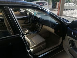 Subaru outback 3000 cc auto-thumb-9