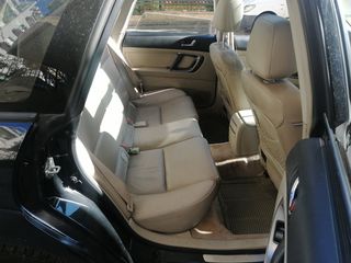 Subaru outback 3000 cc auto-thumb-10