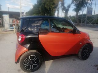 Smart ForTwo 2017-thumb-1