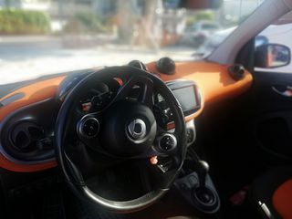 Smart ForTwo 2017-thumb-6