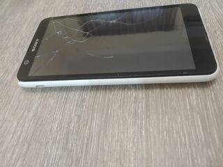 Sony XPERIA-thumb-6