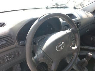 Toyota AVENSIS 2005-thumb-8