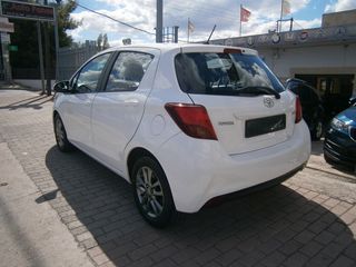 Toyota Yaris 2014 1.4 D-4D LIVE PLUS  ( face lift )-thumb-4