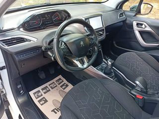 Peugeot 2008 2015 1.2 VTi Style- Panorama-thumb-35