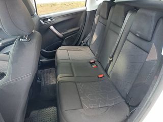 Peugeot 2008 2015 1.2 VTi Style- Panorama-thumb-26