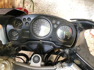 Honda XX 1100 super blackbird
