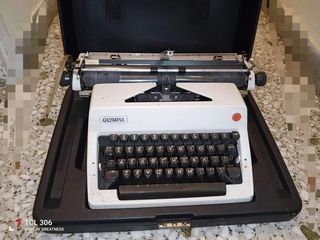 Γραφομηχανή Olympia-thumb-1