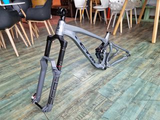 Downhill - Enduro - Trail Ctm 2023 SCROLL PRO MONO ΣΚΕΛΕΤΟΣ ΜΕ ΑΝΑΡΤΗΣΕΙΣ-thumb-2