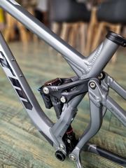 Downhill - Enduro - Trail Ctm 2023 SCROLL PRO MONO ΣΚΕΛΕΤΟΣ ΜΕ ΑΝΑΡΤΗΣΕΙΣ-thumb-9