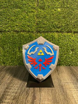 3d printed βάση παιχνιδιών Zelda Hylian Shield για το Nintendo Switch