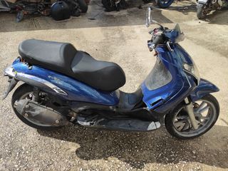 PIAGGIO BEVERLY 250cc ΓΙΑ ΑΝΤΑΛΛΑΚΤΙΚΑ!!