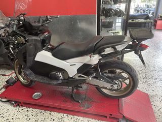 HONDA INTEGRA 750 ΠΟΛΛΑ ΑΝΤΑΛΛΑΚΤΙΚΑ