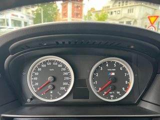 Bmw M5 2005-thumb-33