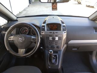 Opel Zafira 2009 LPG-thumb-5