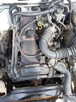 Μηχανή 2l Toyota diesel  240.000χλμ