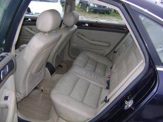 Audi A6 2004 Avant 2.4 quattro Automatic-thumb-10