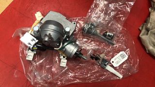 Κλειδαριές σετ MITSUBISHI OUTLANDER DIESEL CW8W '06- '07 (6370A918) CYLINDER & KEY SET,LOCK