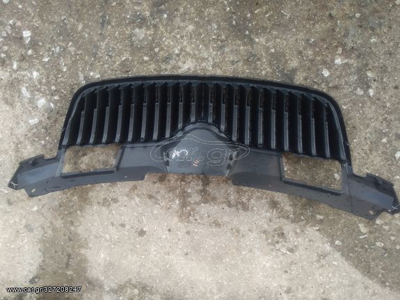 SKODA FABIA 2007-2010 ΜΑΣΚΑ ΜΑΥΡΗ ΜΕ ΤΡΙΠ ΓΙΑ ΧΡΩΜΙΟ