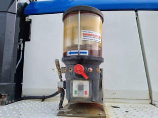 Φορτωτής Με Λάστιχα CAT 2012 938 Κ -thumb-9