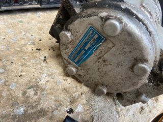 ΚΟΜΠΡΕΣΕΡ AIR CONDITION JONH DEERE-thumb-1