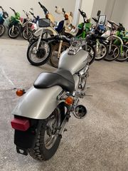 Honda Magna 2000-thumb-2