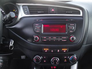 Kia Ceed / cee'd 2018 ΠΡΟΣΦΟΡΑ ΑΠΟ €15.500 ΤΩΡΑ €13.500 1.400cc 101Ps. Euro6-thumb-20