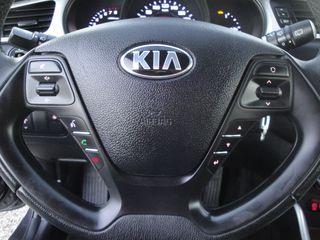 Kia Ceed / cee'd 2018 ΠΡΟΣΦΟΡΑ ΑΠΟ €15.500 ΤΩΡΑ €13.500 1.400cc 101Ps. Euro6-thumb-25