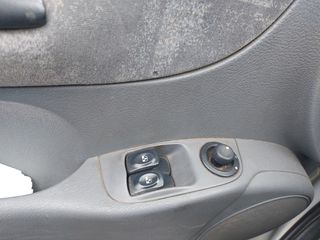 Renault Megane 2002-thumb-11