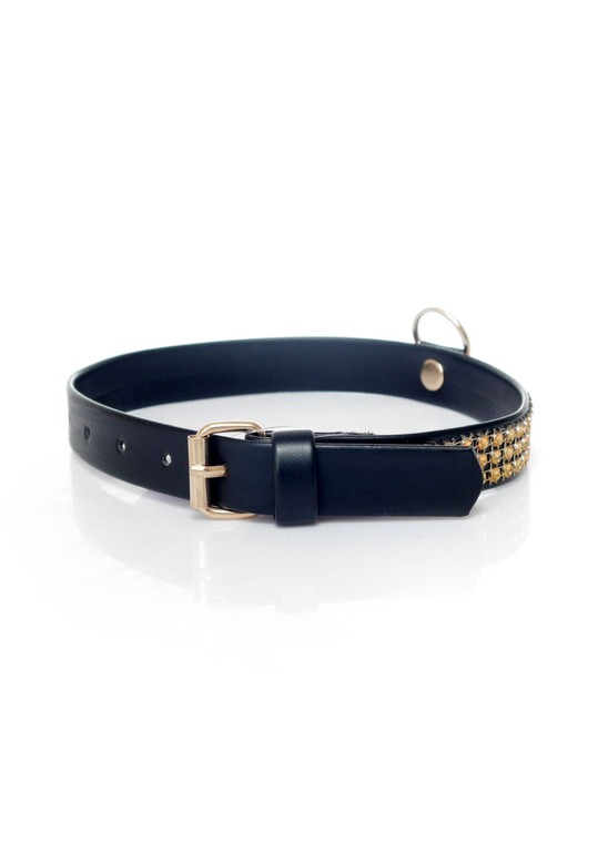 Collar studs