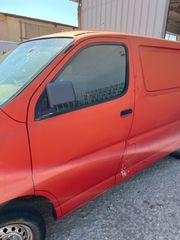 Toyota Hiace 1996-2003-thumb-2