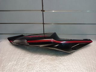Aprilia RSV 1000 Mille ουρά πλαστικό δεξί 08’