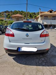 Renault Megane 2013  dCi 160 FAP Dynamique-thumb-3