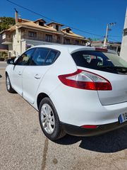 Renault Megane 2013  dCi 160 FAP Dynamique-thumb-5