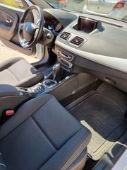Renault Megane 2013  dCi 160 FAP Dynamique-thumb-7
