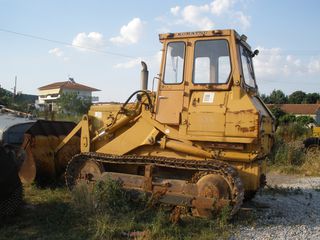 Loader With Track Chains Komatsu 1982 D 57 S1-thumb-2