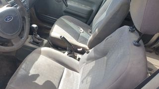 FORD TOURNEO CONNECT '03 1.8cc-thumb-6