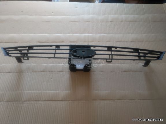 FORD FOCUS 1998-2004 ΜΑΣΚΑ ΜΕ ΟΡΙΖΟΝΤΙΕΣ ΓΡΙΛΙΕΣ